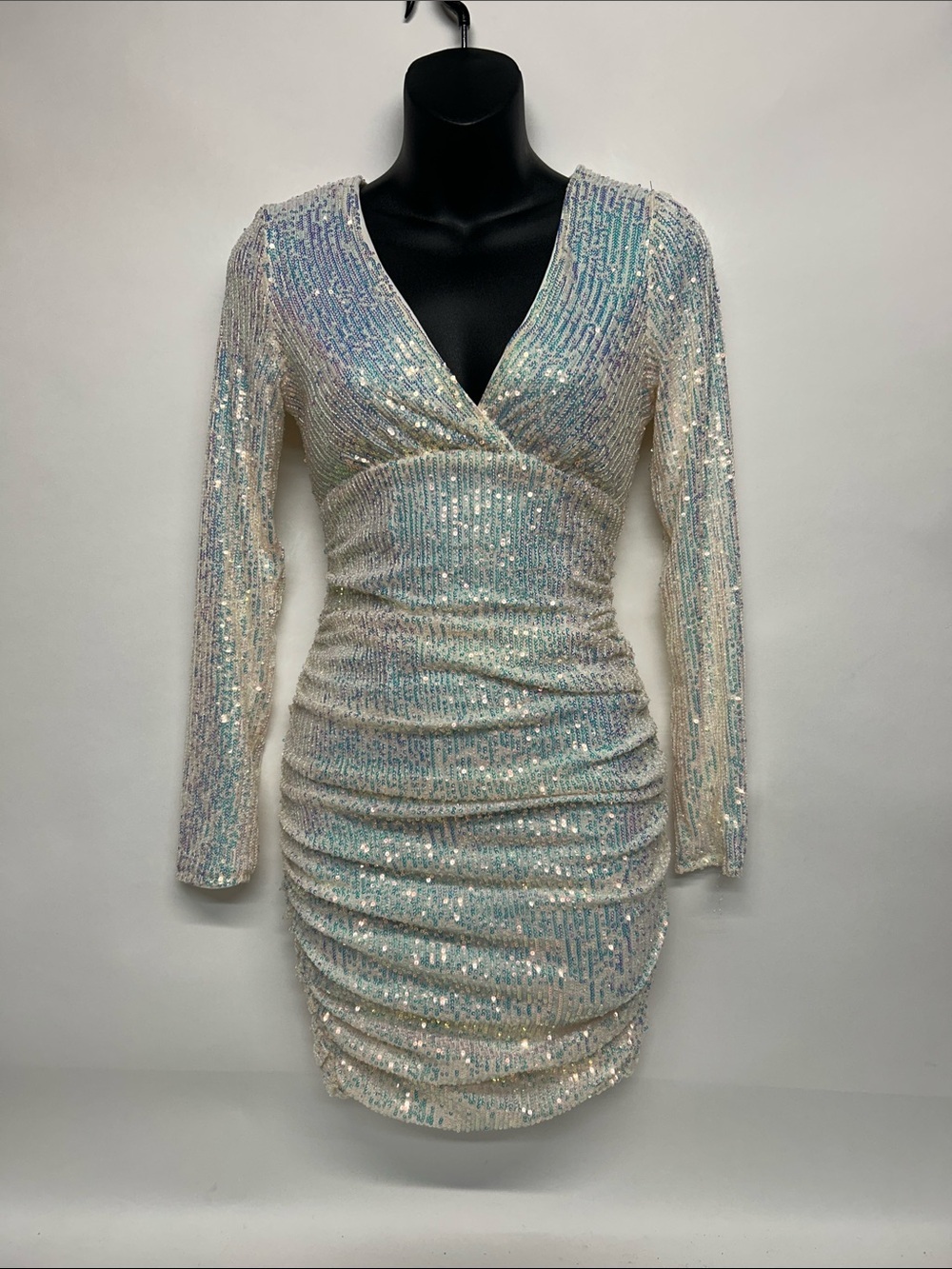 Sequin Ruched V-Neck Long Sleeve Dress Iridescent White hello size 2 party dress